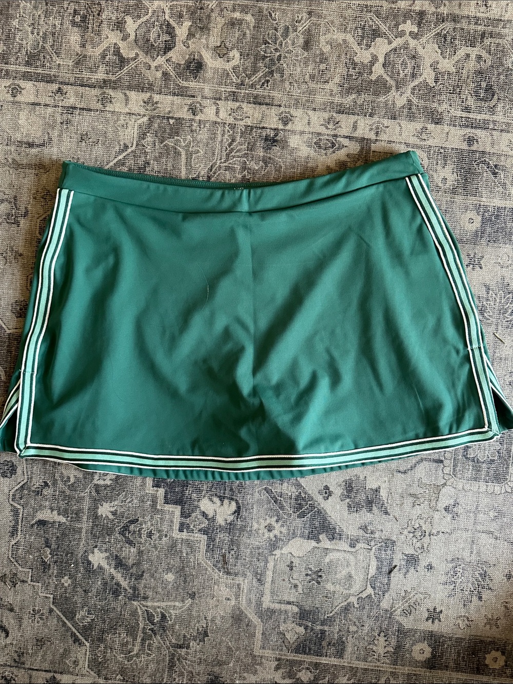 Cotton on Body tennis/golf skirt size L